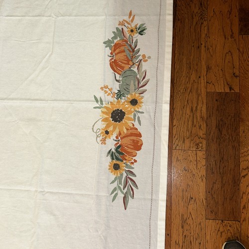 Beautiful Cotton Polyester Rectangle Table Cloth Fall Pumpkins Floral 59”X 118” - Picture 3 of 13