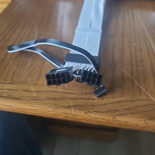 LIAN LI Strimer Plus V2 8 Pin ( PW8-PV2) - Addressable RGB VGA Power Cable-(No - Picture 2 of 2