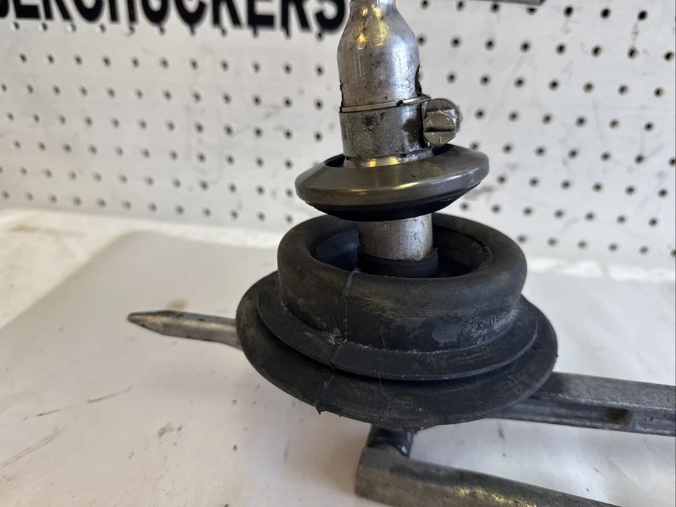 Selector de engranajes de acoplamiento de brazo de cambio manual BMW Z3 Roadster OEM Foto 2 de 4