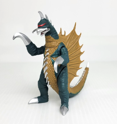 Gigan 1972 HG Gashapon 3