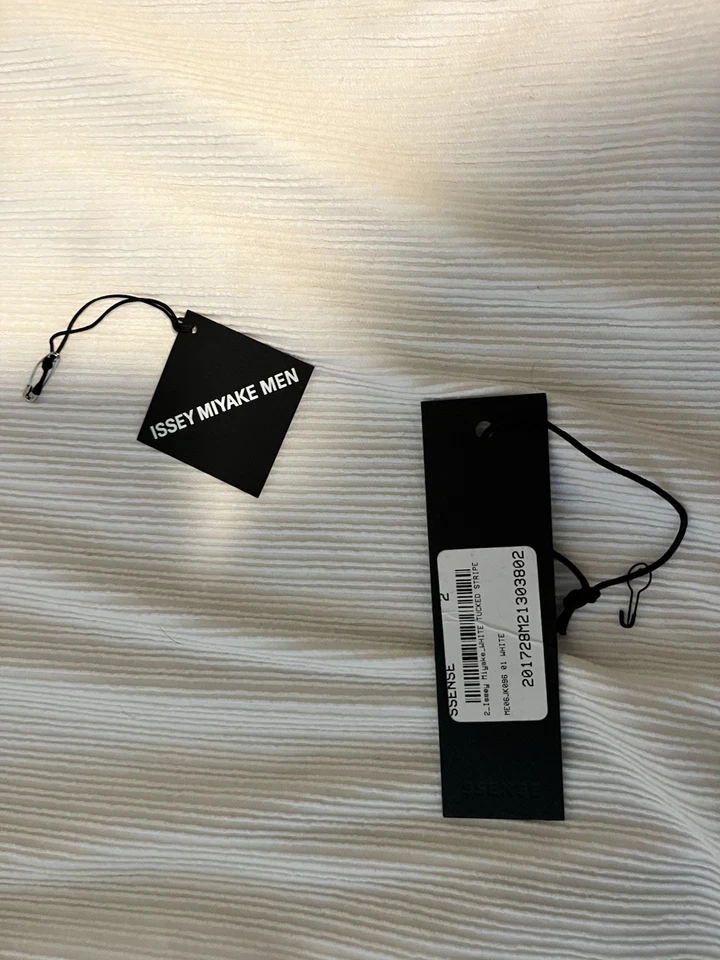 Issey Miyake мужчин белый заправленный полоски коротким рукавом плиссированные рубашка размер 2 / M, ярлыки - Изображение 4 из 4