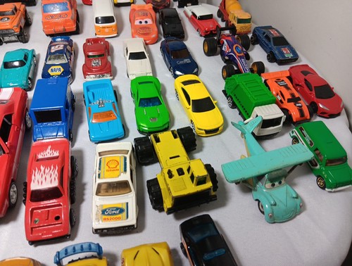 Riesiges gemischtes lose Konvolut meist Matchbox verschiedene Autos keine Hot Wheels Konvolut 67 - Bild 7 von 15