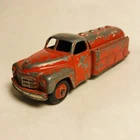 Dinky Toys #442 Studebaker Esso Tanker - Original Vintage (ref18)