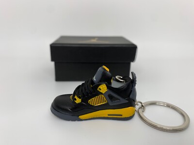 Air Jordan Mini Sneaker Keychain with Shoe Box 3D Gift/Charm Air Jordan Mini Sneaker Keychain with Shoe Box 3D Gift/Charm