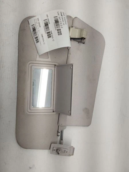 Parasol de pasajero tipo 211 iluminado para 03-09 MERCEDES CLASE E 679 Foto 3 de 4