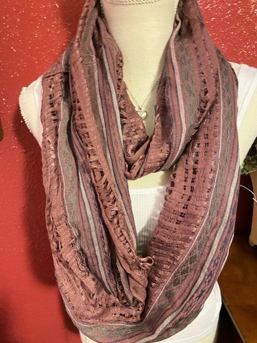 Woman’s Scarfs Beautiful Colors Long Various Brands/Colors $7.50 Each Roxy Rose - Picture 9 of 16