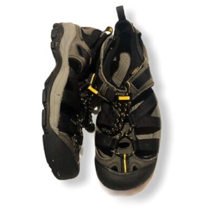 keen boulder waterproof