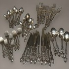 1881 ROGERS ONEIDA FLATWARE SET BAROQUE ROSE 64pc SILVERWARE
