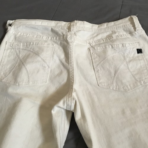 New York & Co Platinum Flared denim White Jeans Size 10 W-35 Inseam 32 C Photos - Picture 3 of 7