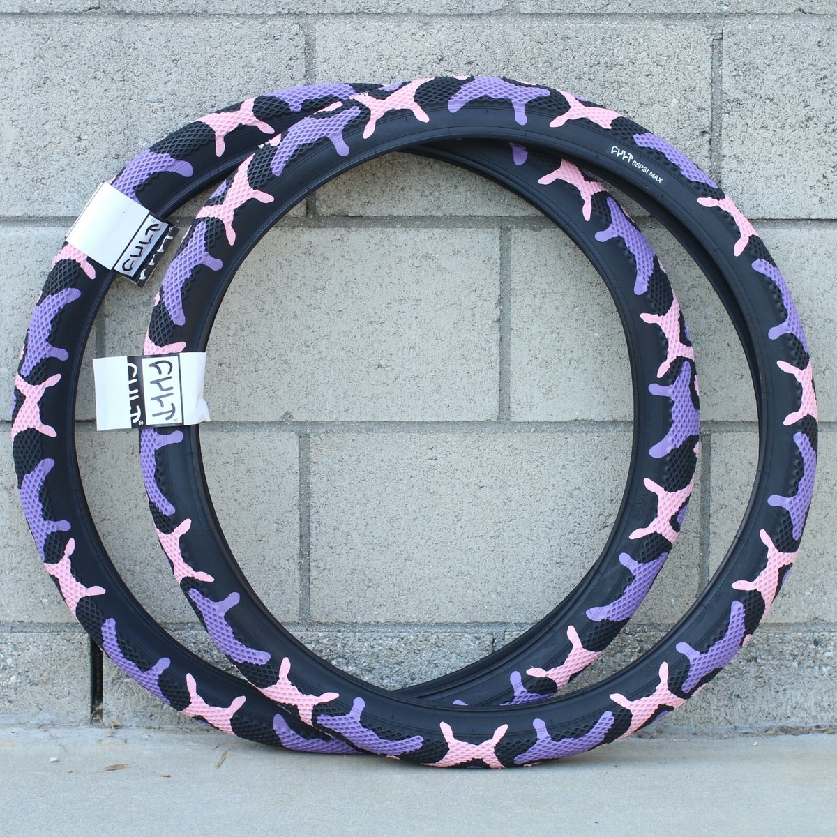 PAIR OF CULT BMX VANS BICYCLE TIRES 29 X 2.10