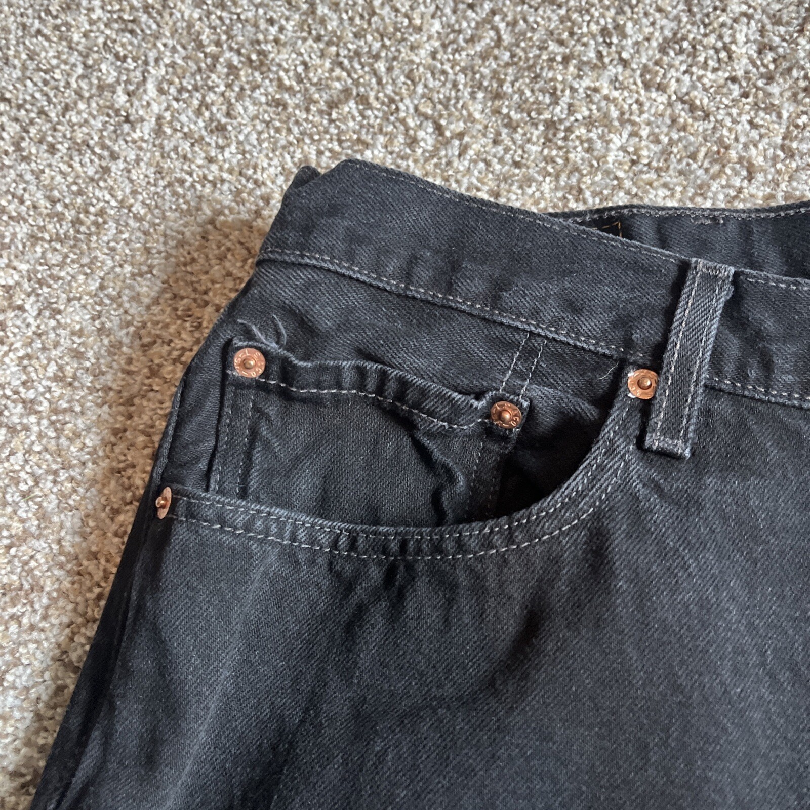 Levi's 501XX Men's Jeans Tag Size 42x32 Actual 40 X 31.5 Black Denim Button Fly - View 2