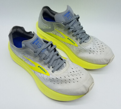 Brooks Mens Hyperion Elite 2 Running Shoe - Gray/Yellow size 10 Brooks Hyperion Elite 2 Performance Review - Believe in the Run main image 4