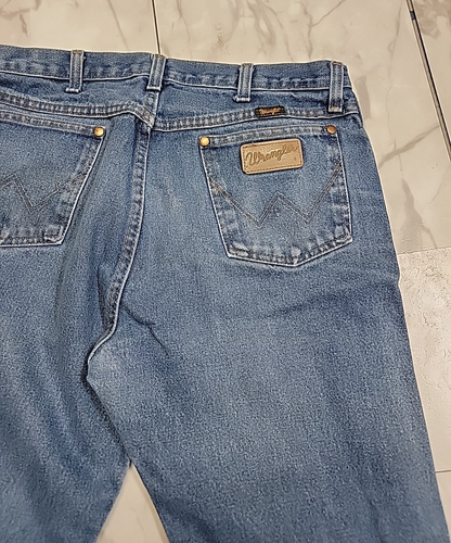 Vintage Wrangler 13MWZ Pro Rodeo Denim Western Cowboy Cut Jeans Men 34x32