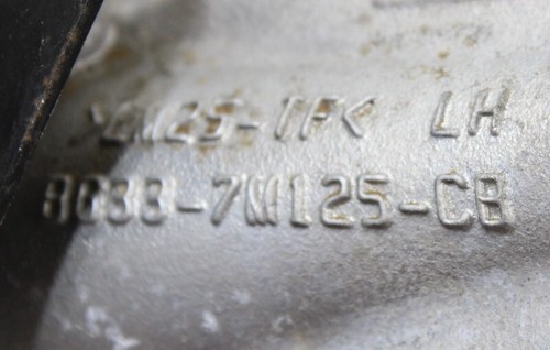 11-17 ASTON MARTIN V8 VANTAGE GTS TRANSMISSION REAR LEFT MOUNT BRACKET OEM - Bild 6 von 6