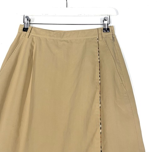 Burberry Golf Beige Shorts & Skirt Women Size 11/XS-S - Picture 2 of 10