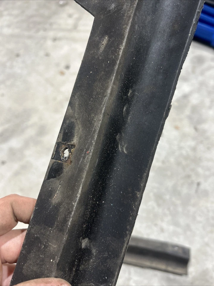 1977 - 1979 别克 Lesabre/Electra 前身填料套装 — 第 3/4 张图片