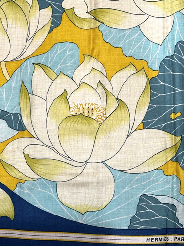 VTG HERMES FLEURS DE LOTUS 140 Cashmere Silk Shawl Scarf Stole Navy blue #y4964 - Picture 7 of 12