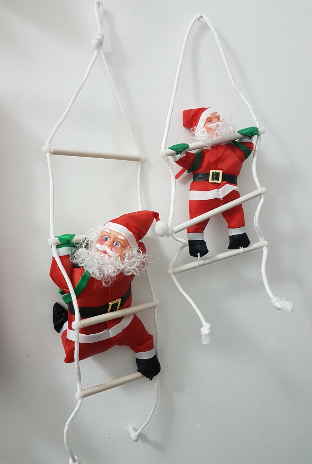 SOL90 NEW 90cm Santa Climbing Rope Ladder Outdoor Christmas Garden