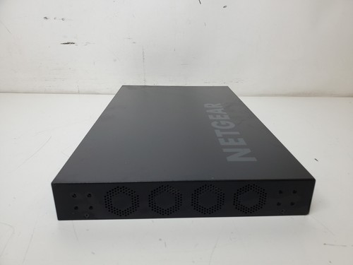 Netgear M4250-26G4F-PoE+ Managed Switch