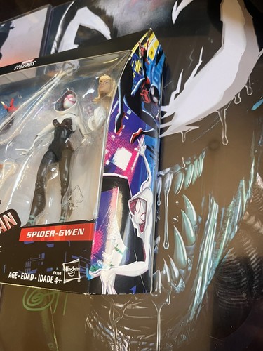 Spider-Man Miles Morales & Spider-Gwen Marvel Legends 2pk Hasbro NEW - Picture 2 of 10