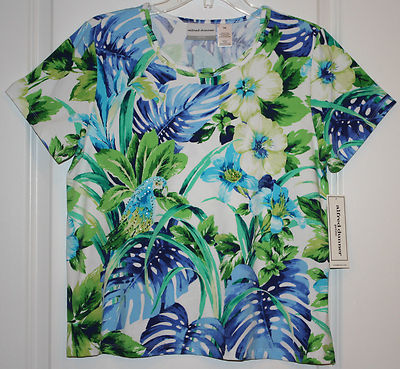 Alfred Dunner Womens Catalina Island Seersucker Two for One Top