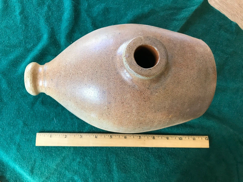 Old Hot Water Pottery Pig Bottle - Picture 2 of 5