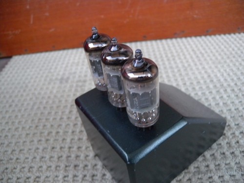 1 PIECE HARMAN KARDON 12AX7/ECC83 GREAT WORKED CONDITION. W/TESTED. BRITAIN. - Picture 4 of 13