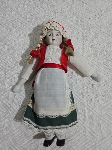 Muñeca bisque bávara europea de colección adorno disfraz popular trenzas de pelo rubio 8" - Imagen 1 de 4