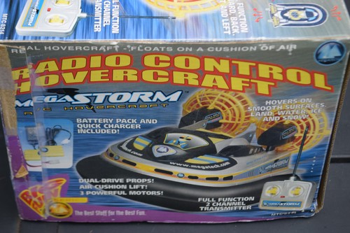 MEGATECH R/C HOVERCRAFT MEGASTORM AIRBOAT AMPHIBIOUS REMOTE CONTROL TOY VINTAGE - Picture 3 of 12