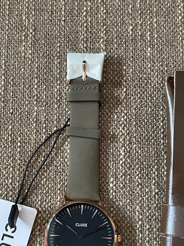 CLUSE of Amsterdam Watch. Leather Strap Black Dial w/ Rose Gold NWT Incl, Case - Picture 5 of 8