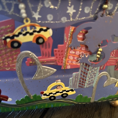 Karen Rossi Silvestri Whimsical Shopaholic Painted Metal Letter Coupon Holder - Picture 6 of 24
