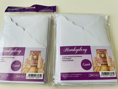 2packs of hunkydory luxury shaped cards & envelopes fancy gate fold