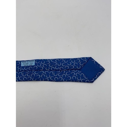 Corbata HERMES Azul Marino Seda Logo Vendedor de Japón N0202 32 Hecha en Francia - Imagen 4 de 4
