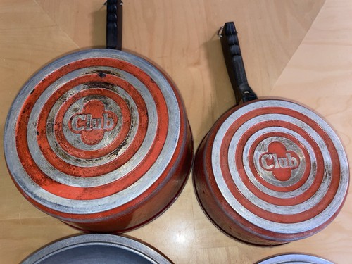 4 Pc Vintage Club Aluminum Poppy Red Cookware 1.5 & 3 Quart Sauce Pans with Lids - Picture 8 of 9