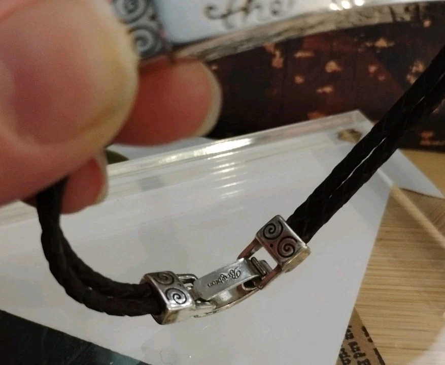Brazalete Brighton "Embrace the Journey" Grabado Escritura Tono Plata, ¡Trenza Marrón! Foto 4 de 4
