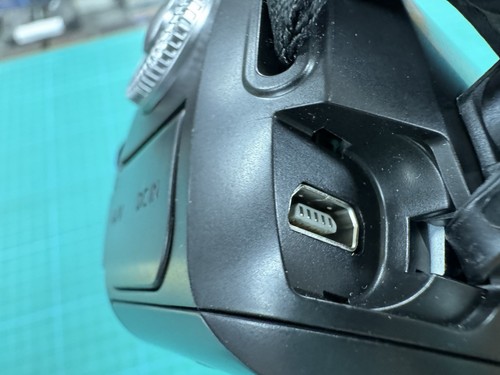 Panasonic SDR-S26 Handheld Video Camera - Black - Tested - Picture 14 of 17