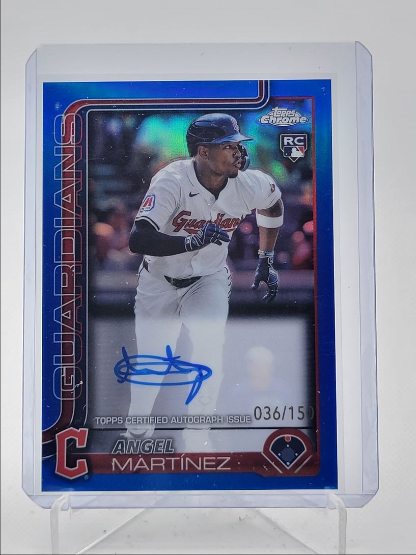ANGEL MARTINEZ 2025 TOPPS CHROME ROOKIE BLUE REFRACTOR RC AUTO /150 Q3967