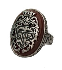 3 Horror Trading Cards Sets That Are Cheap and Easy to Collect 12