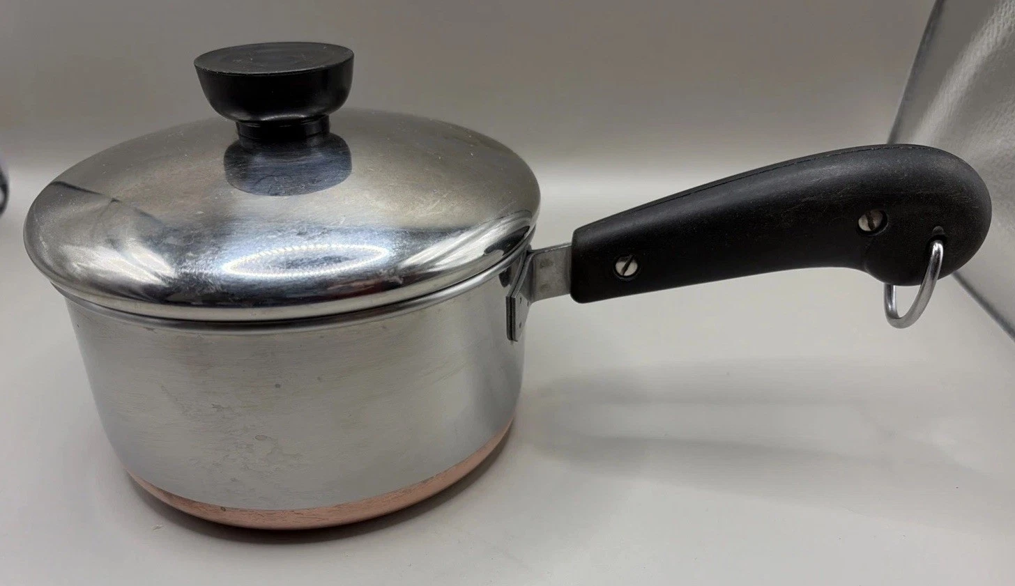 Vintage Revere Ware 1 qt Sauce Pan, Copper Bottom, Stainless Steel, With Lid.
