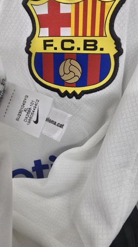 CAMISETA DE FÚTBOL VISITANTE NIKE FC BARCELONA UCL #6 GAVI STADIUM 2023/24 DX2686-101 - Imagen 6 de 6