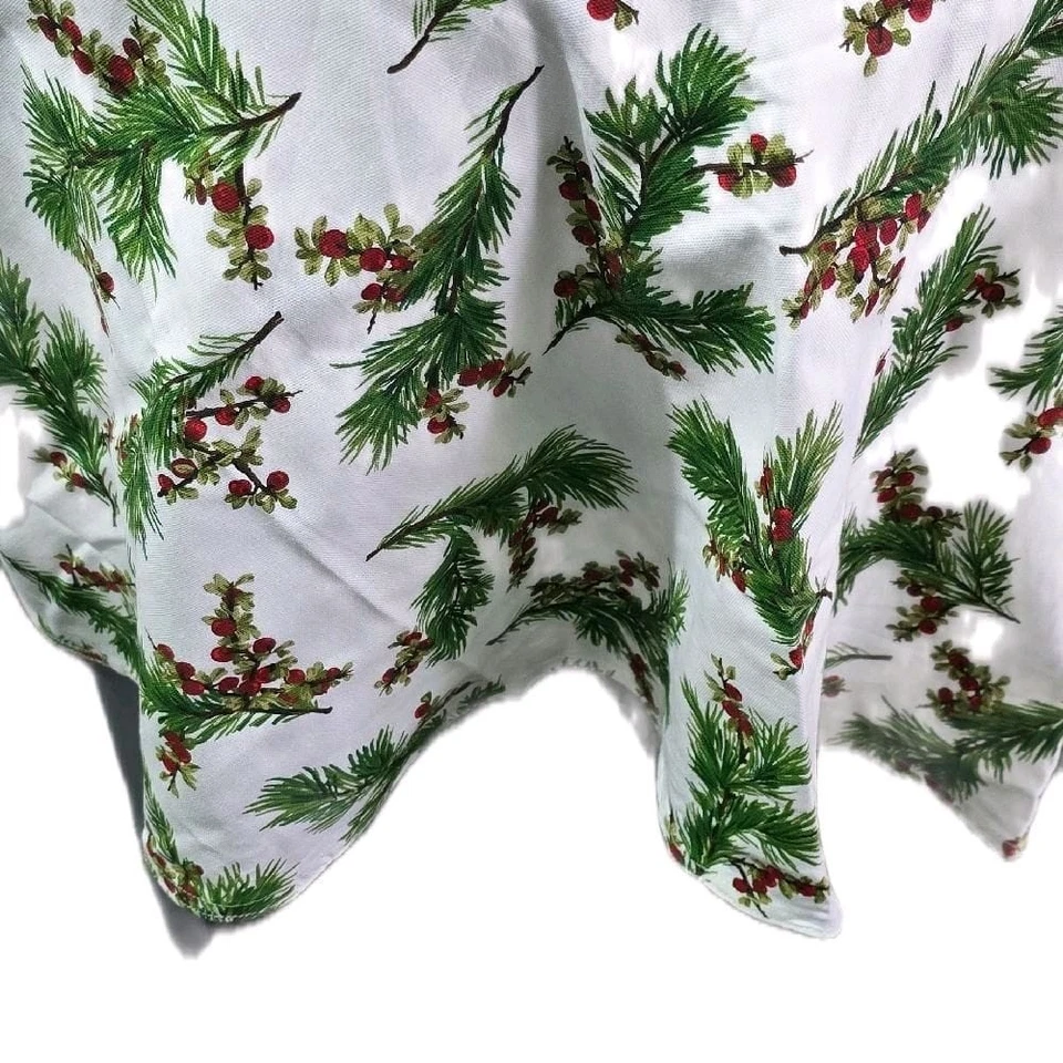 Mantel de Navidad Ralph Lauren - Estampado de pino y bayas de vacaciones - Comedor festivo Foto 4 de 4