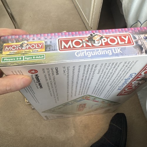 Monopoly Girlguiding UK Girls In The Lead Limited Edition Board Game 2008 new - Picture 4 of 5