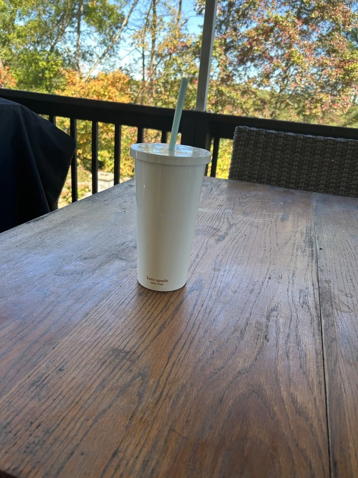 Kate Spade New York тамблер с соломинкой Miss to Mrs белый свадебный Нью-Йорк 20 унций новый без ценников  - Изображение 3 из 4