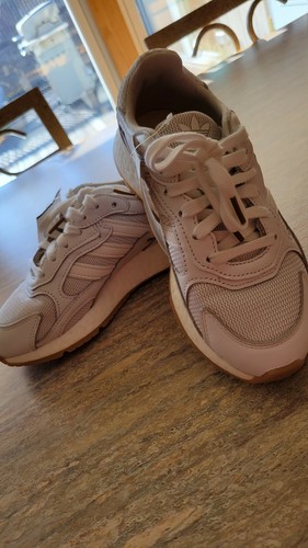 NUEVO Adidas Talla 4 1/2M Blanco Tresc Run J Con cordones Niños Grandes Tenis Informales EF8108 - Imagen 3 de 10