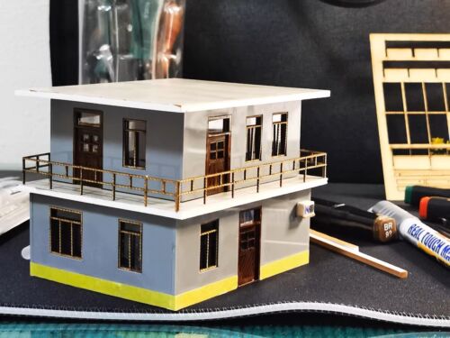 Diorama HO Scale 2 Story Building Model Railway Layout Model Scene Model Display - Picture 2 of 9