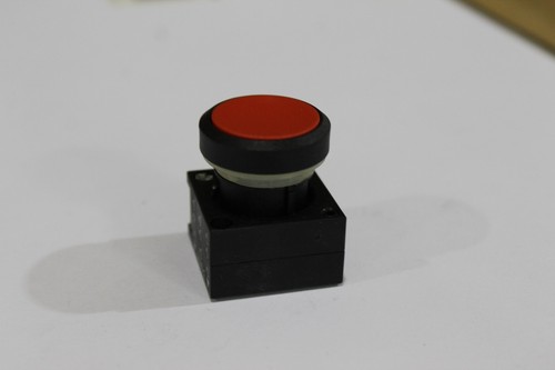 Siemens 3SB3000-0AA21, Illuminating Push Button - Picture 5 of 8