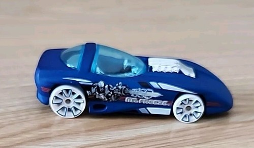 Hot Wheels 2014 Black Batmobile & Blue Mr. Freeze 2018 Silver Batmobile Cars - Picture 9 of 20