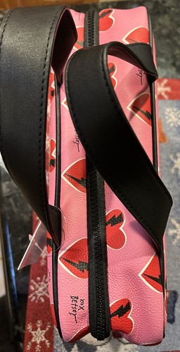 BETSEY JOHNSON Pink Weekender Cosmetics Makeup Bag Astuccio Nuovo con etichette - Foto 3 di 9