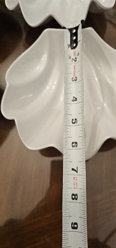 4 Melamine Clam Shaped Bowls White NWOT 7" x 7" x 3" - Picture 3 of 6