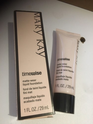 New Mary Kay Matte Wear Liquid foundation Ivory 3 - Picture 2 of 5
